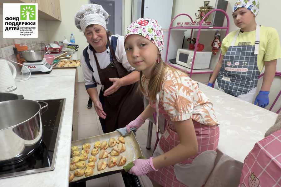 Вкусное волшебство в Социально-реабилитационном центре: дети освоили кулинарные секреты