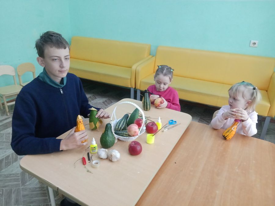 Творческая мастерская «Осенний хоровод»