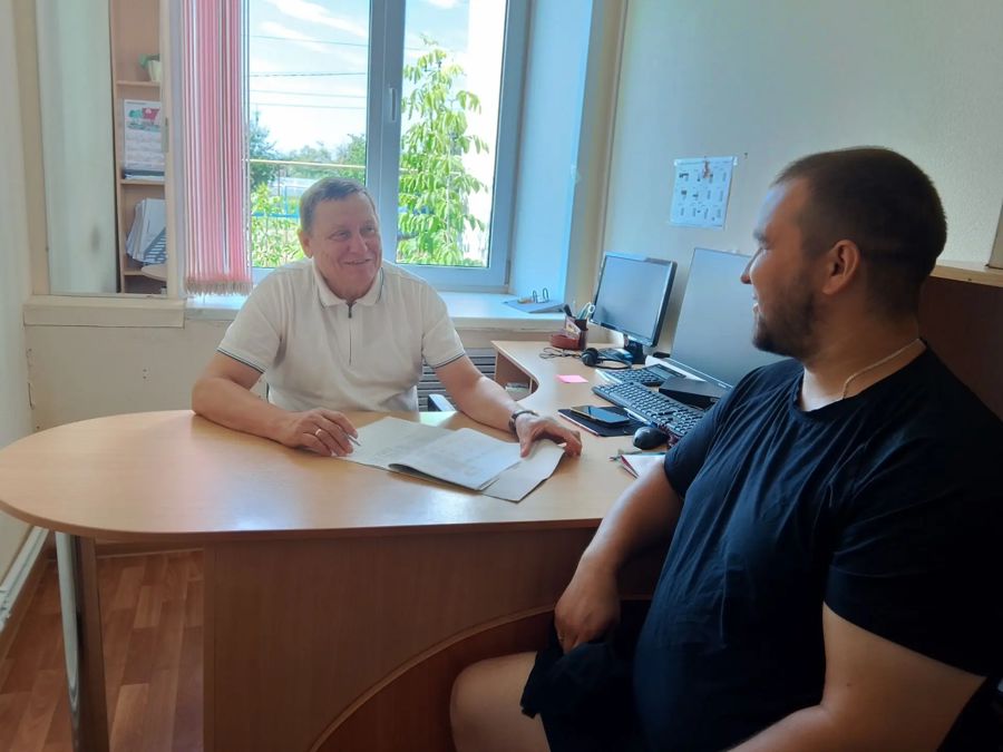 Тёплый тыл: в Аликовском центре социального обслуживания продолжаются встречи с бойцами СВО