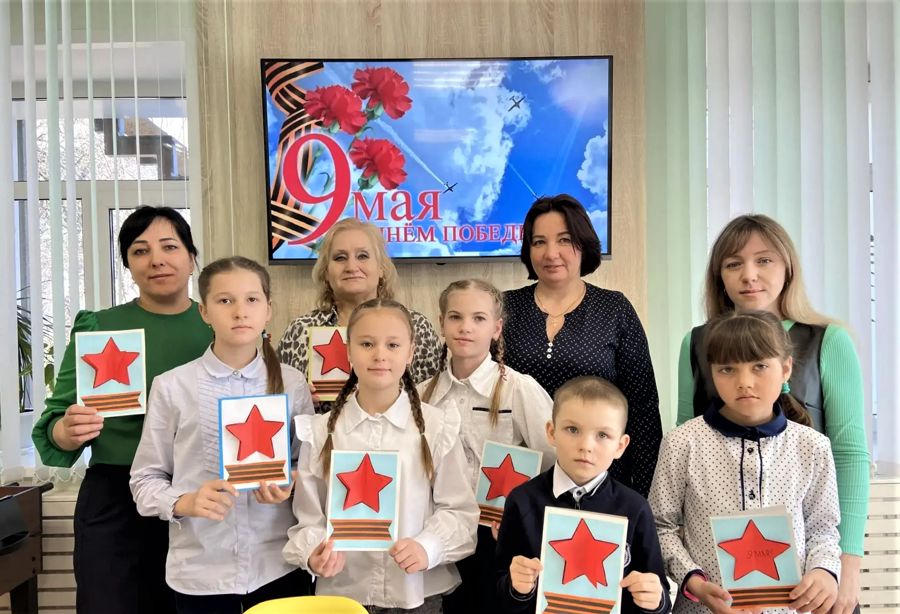Творческий мастер-класс ко Дню Победы: создаем открытку своими руками