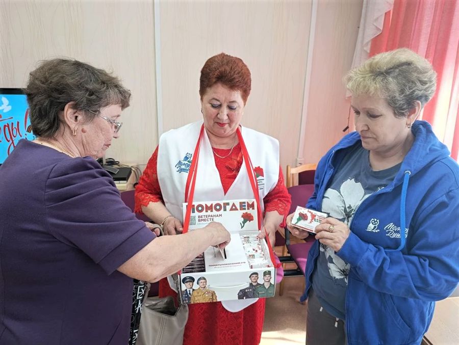 Акция добра от «серебряных» добровольцев