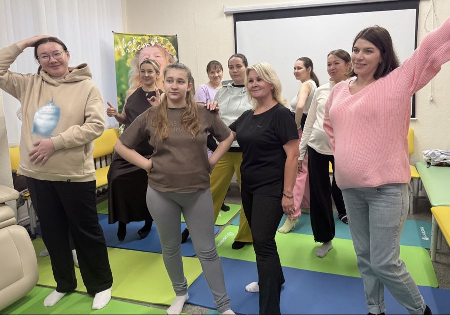 Мы рядом: бережный фитнес для будущих мам