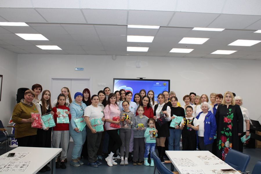«Домашняя кладовая»: традиции рукоделия объединили поколения в Чебоксарах