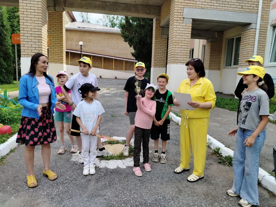 Спортивный праздник «Весёлые старты» в летнем оздоровительном лагере