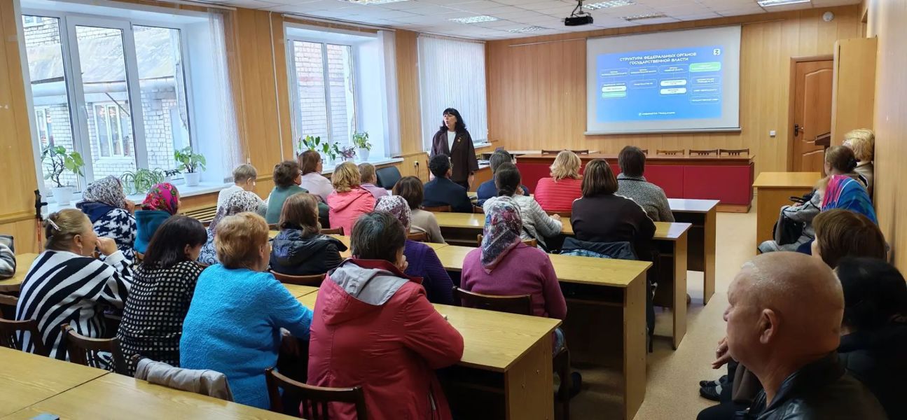 В Моргаушском центре социального обслуживания населения состоялись просветительские мероприятия Общества «Знание»