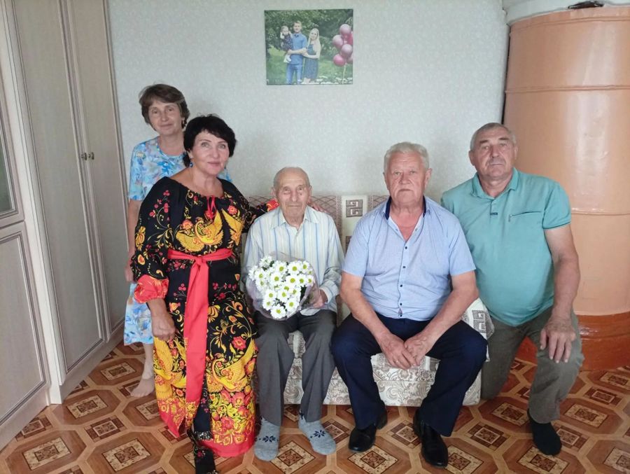 95 лет ветерану педагогического труда Короткову Виктору Николаевичу