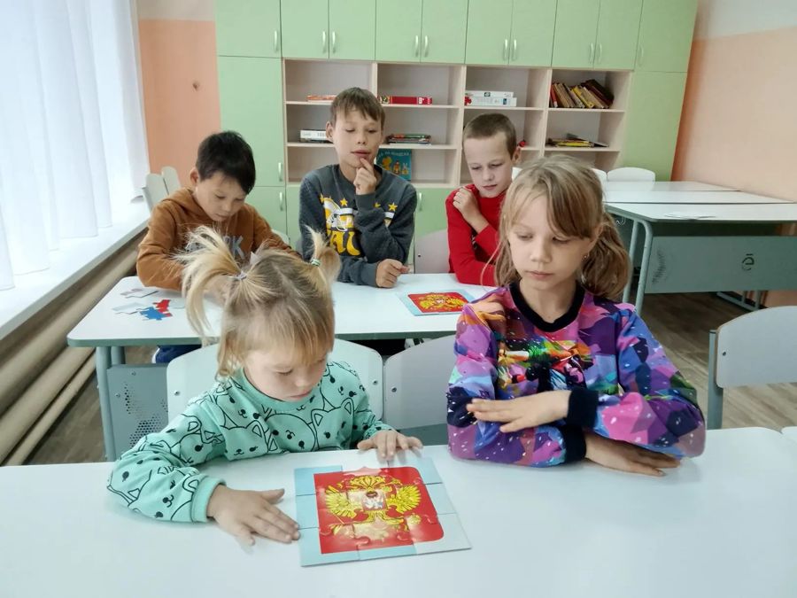 Патриотический час «Кто вы, герои»