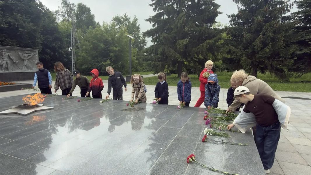Свеча памяти