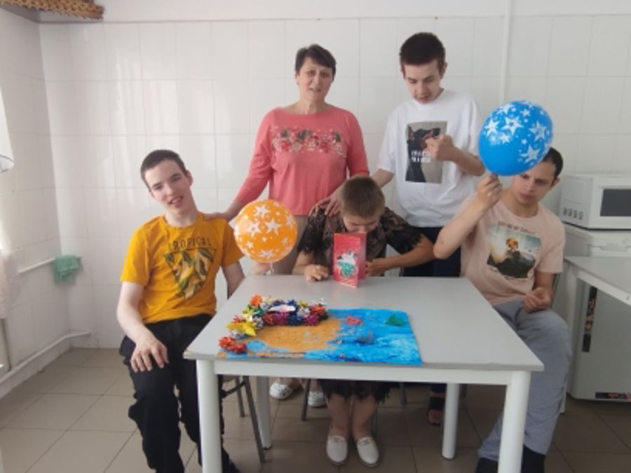 День рождения с голубой лагуной