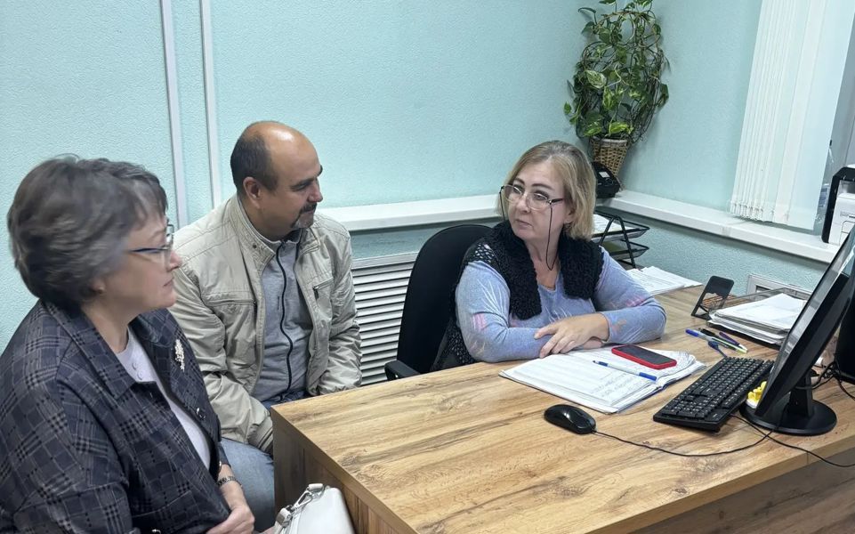 Цивильский и Чебоксарский ЦСОНы обменялись опытом работы по обслуживанию населения.