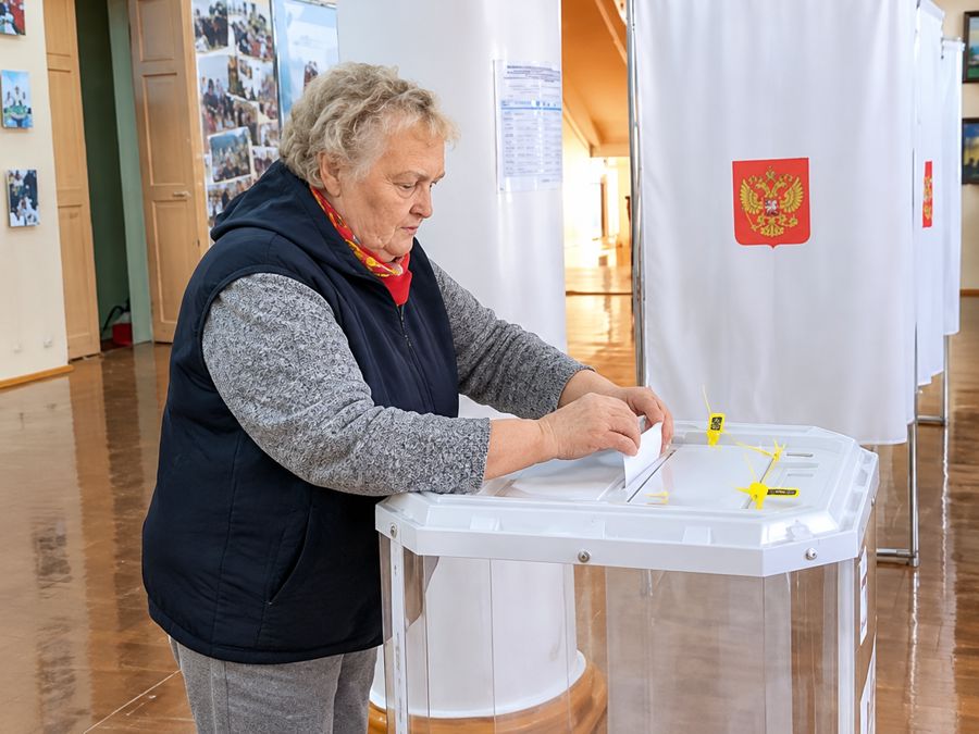 «Несмотря на годы — с верой в республику»: серебряные волонтёры Шумерлинского округа сделали свой выбор