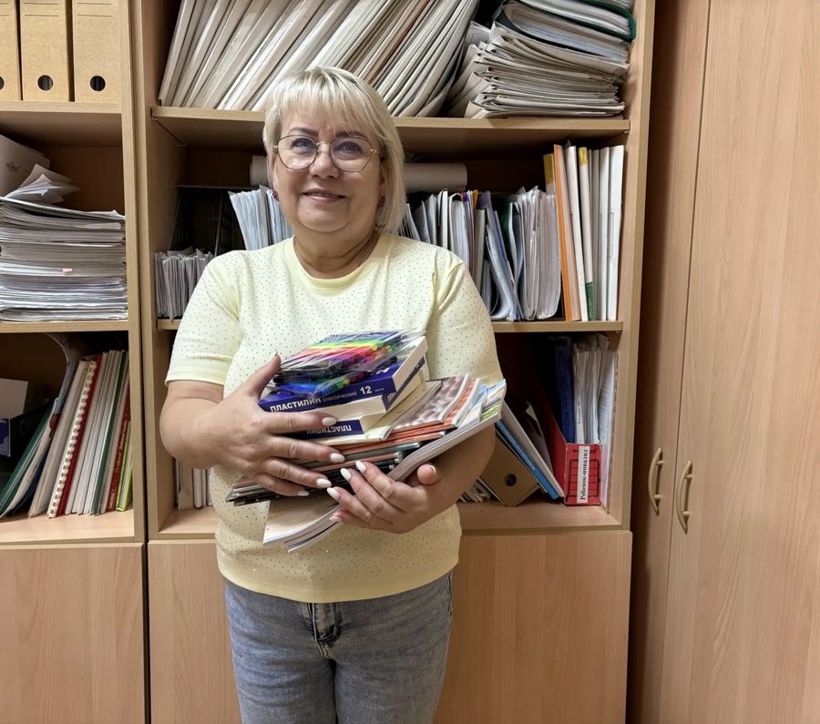 Акция «Помоги собраться в школу»: список добрых дел пополняется