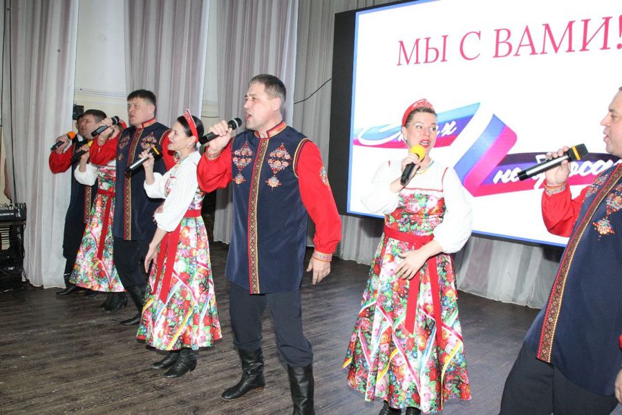 В Районном доме культуры состоялся благотворительный концерт «Когда мы едины – мы непобедимы»