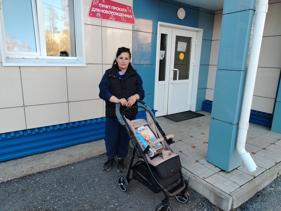 В Шумерле для родителей продолжает функционировать бесплатный прокат детских вещей