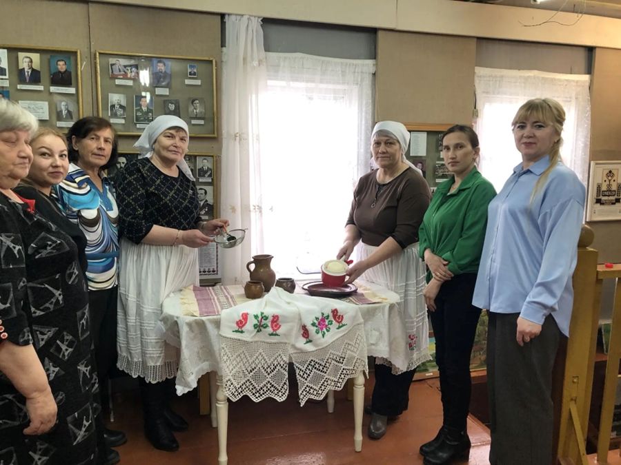 Партийный проект «Крепкая семья»: чакат как символ домашнего очага