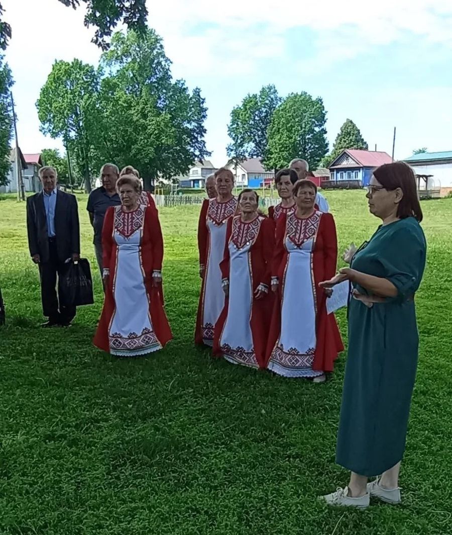 Встреча директора Моргаушского Центра социального обслуживания населения  с жителями деревни Малиновка