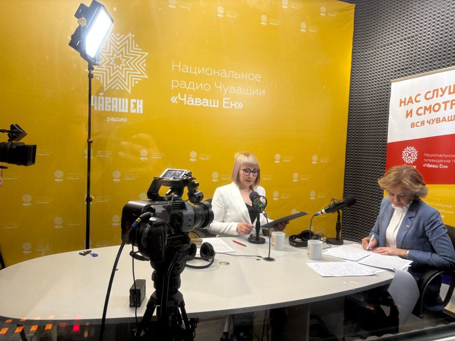 Прямая линия с Аленой Елизаровой
