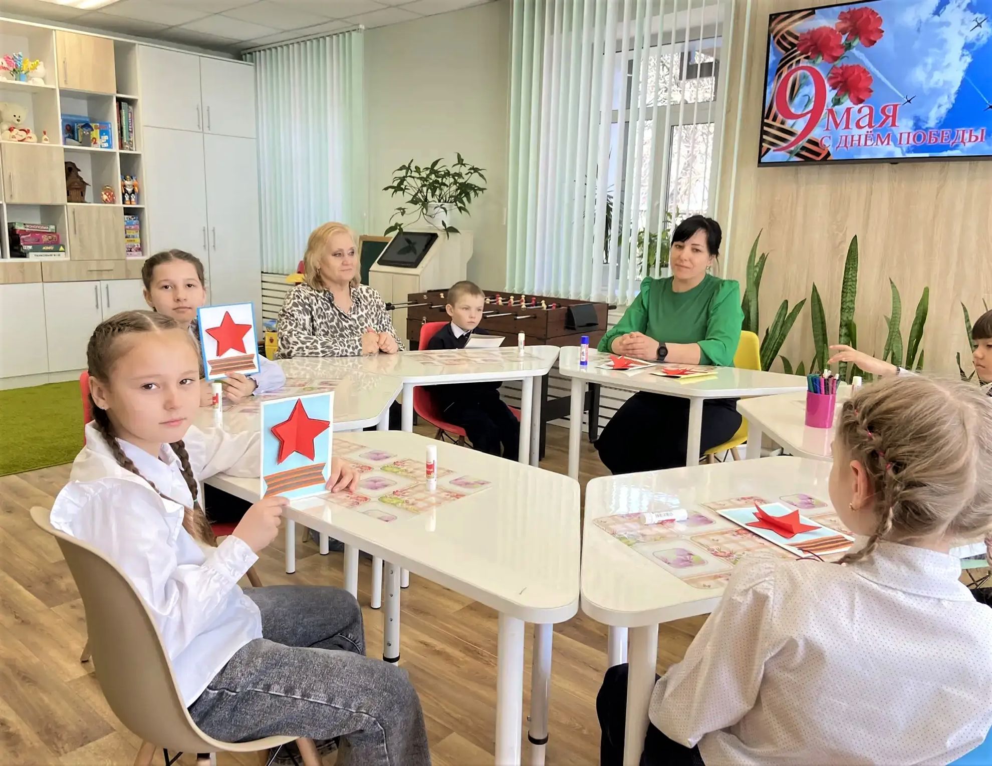 Творческий мастер-класс ко Дню Победы: создаем открытку своими руками