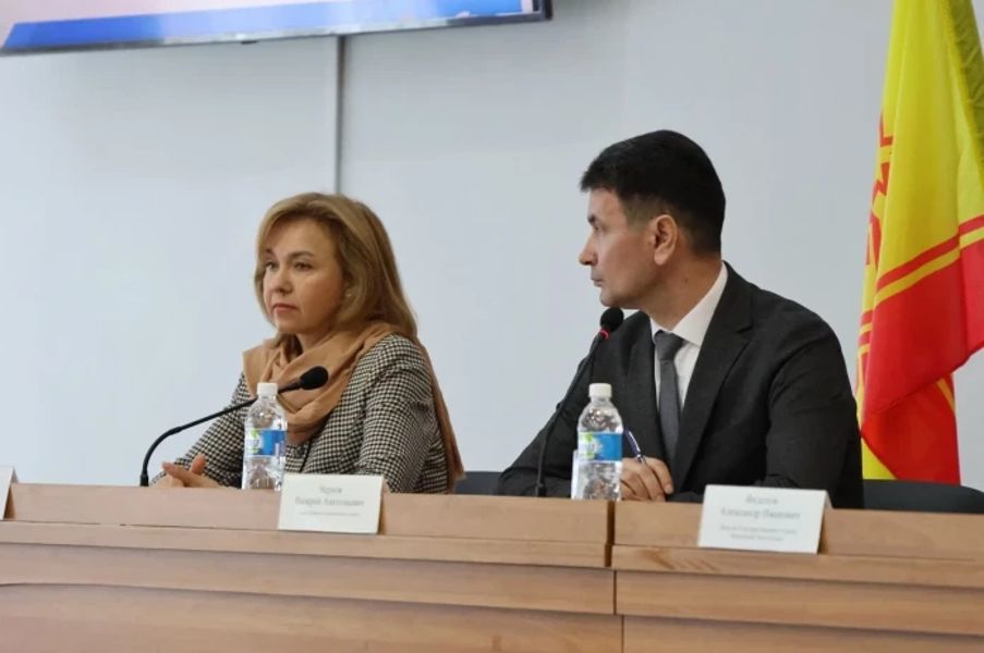 Министр труда Чувашии Алена Елизарова представила на Едином информдне новую стратегию занятости и меры поддержки участников СВО