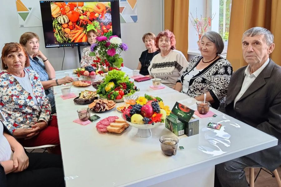 Праздник «Урожай» в Ибресях: как провожают лето «серебряные» волонтеры