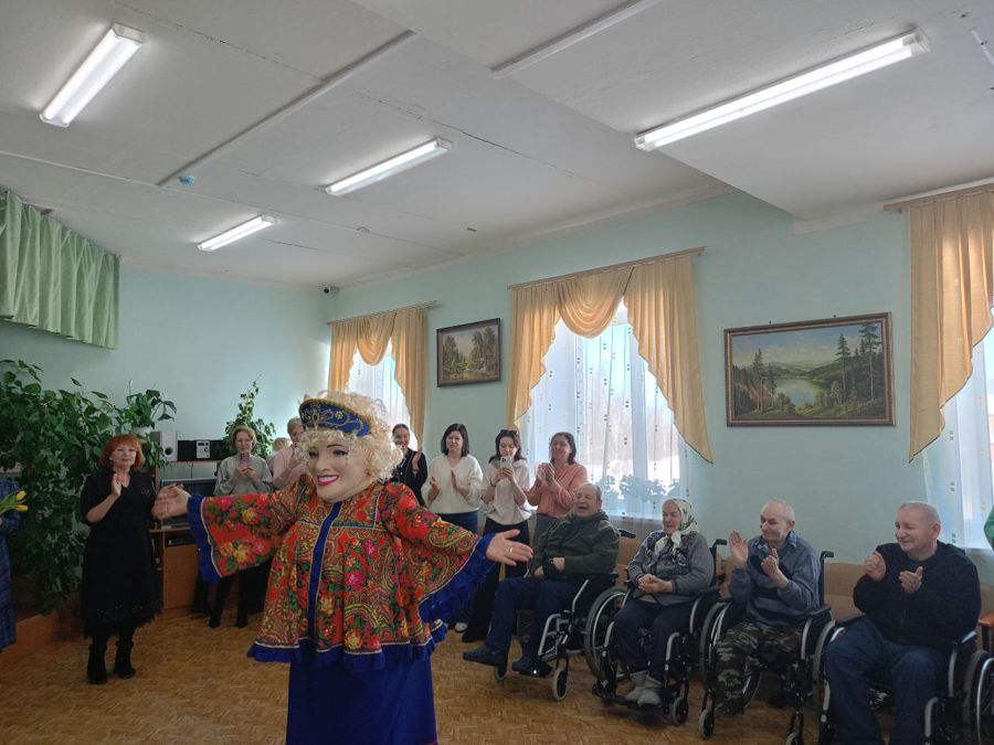 Весеннее тепло в Юськасинском доме-интернате