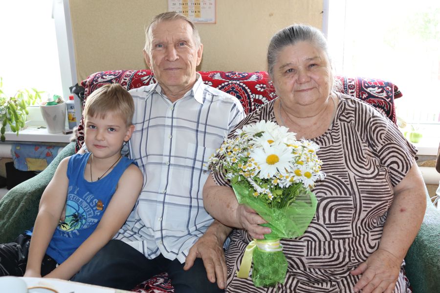Любить друг друга и быть надежным плечом-девиз Будановых