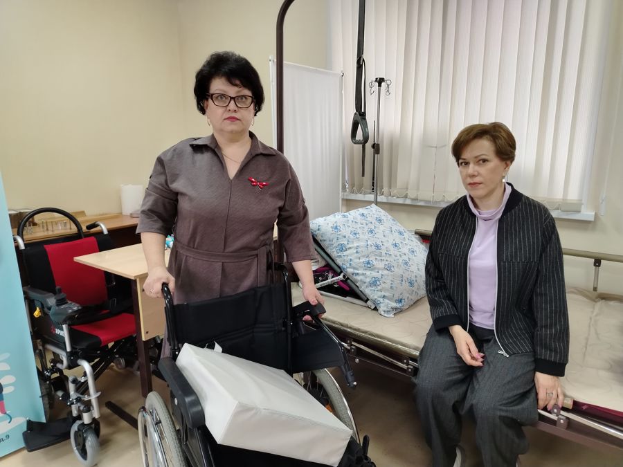 Школа родственного ухода продолжает свою работу