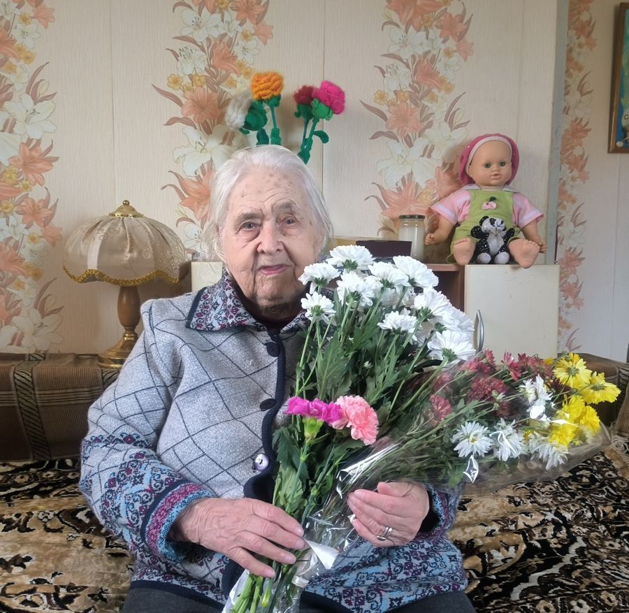 Вера Ятманова: «Пока двигаюсь, детям и внукам помогаю — я живу»
