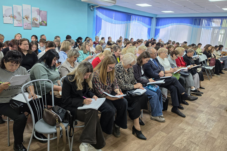 Методическое объединение специалистов организаций социального обслуживания: повышение профессионального уровня и обмен опытом