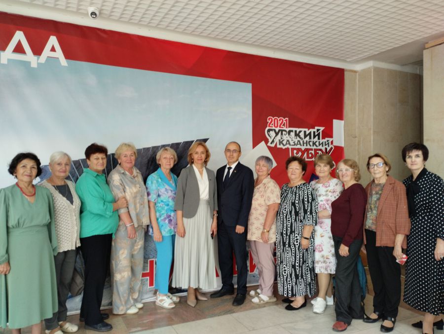 «Серебряные» волонтеры на торжестве  в честь 85-летия  строительства Сурского и Казанского рубежей