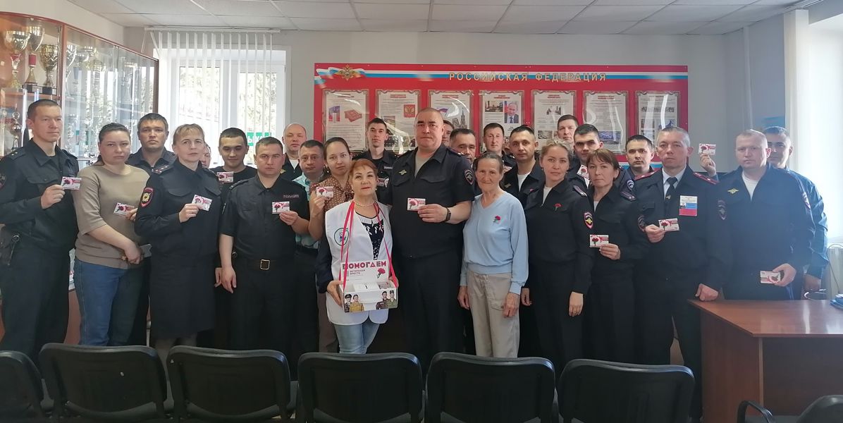 АКЦИЯ «КРАСНАЯ ГВОЗДИКА» в Моргаушском муниципальном округе продолжается.