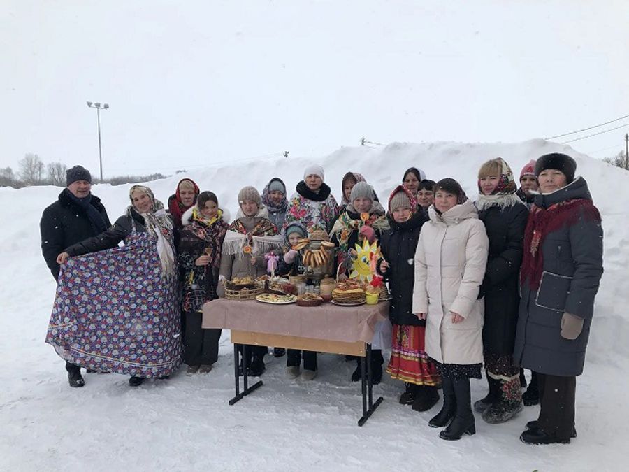 Общение, традиции и блины: национальный проект «Семья» объединяет сердца