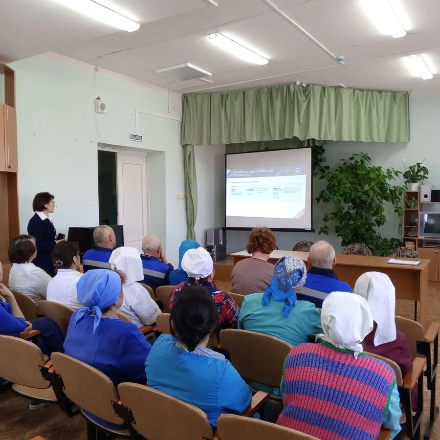 Встреча трудового коллектива с начальником отдела КУ ЦЗН Чувашской Республики «Моргаушский»