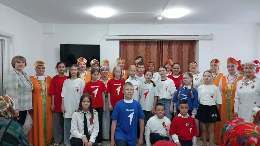 «Движение Первых» поздравило ветеранов в Цивильске.